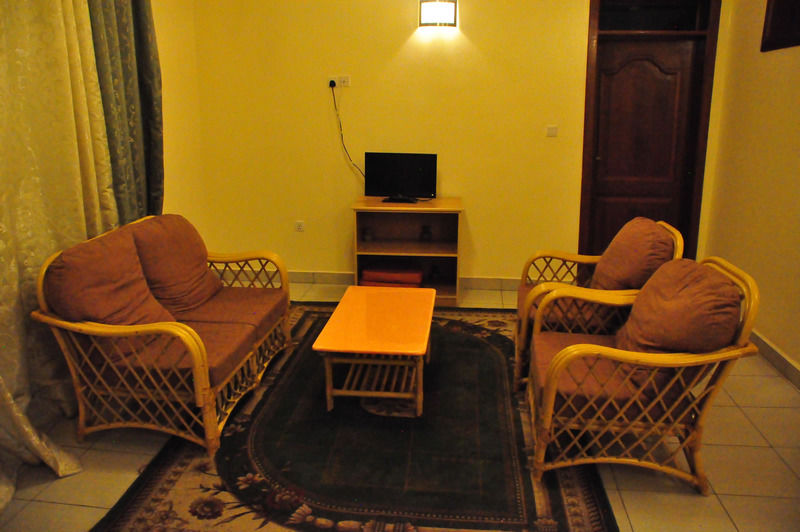 Faraja Hotel Рухенгері Екстер'єр фото