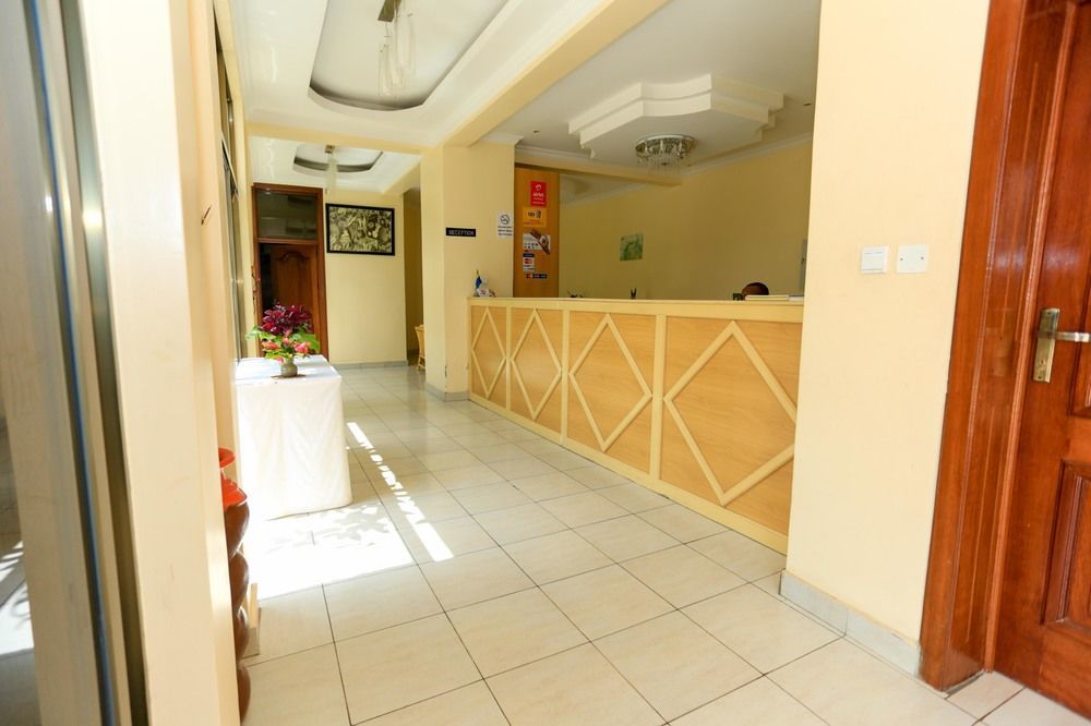Faraja Hotel Рухенгері Екстер'єр фото